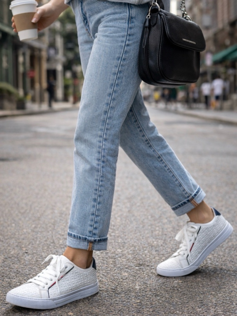 Tommy Hilfiger White Logo Sneakers 8.5M Women Low Top Lace Up Casual Shoes